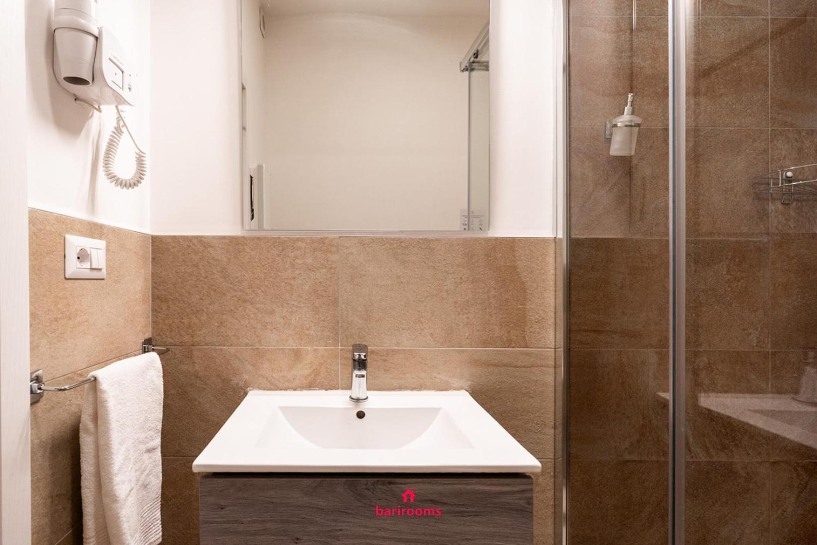 Barirooms - Picca 24 Bagian luar foto