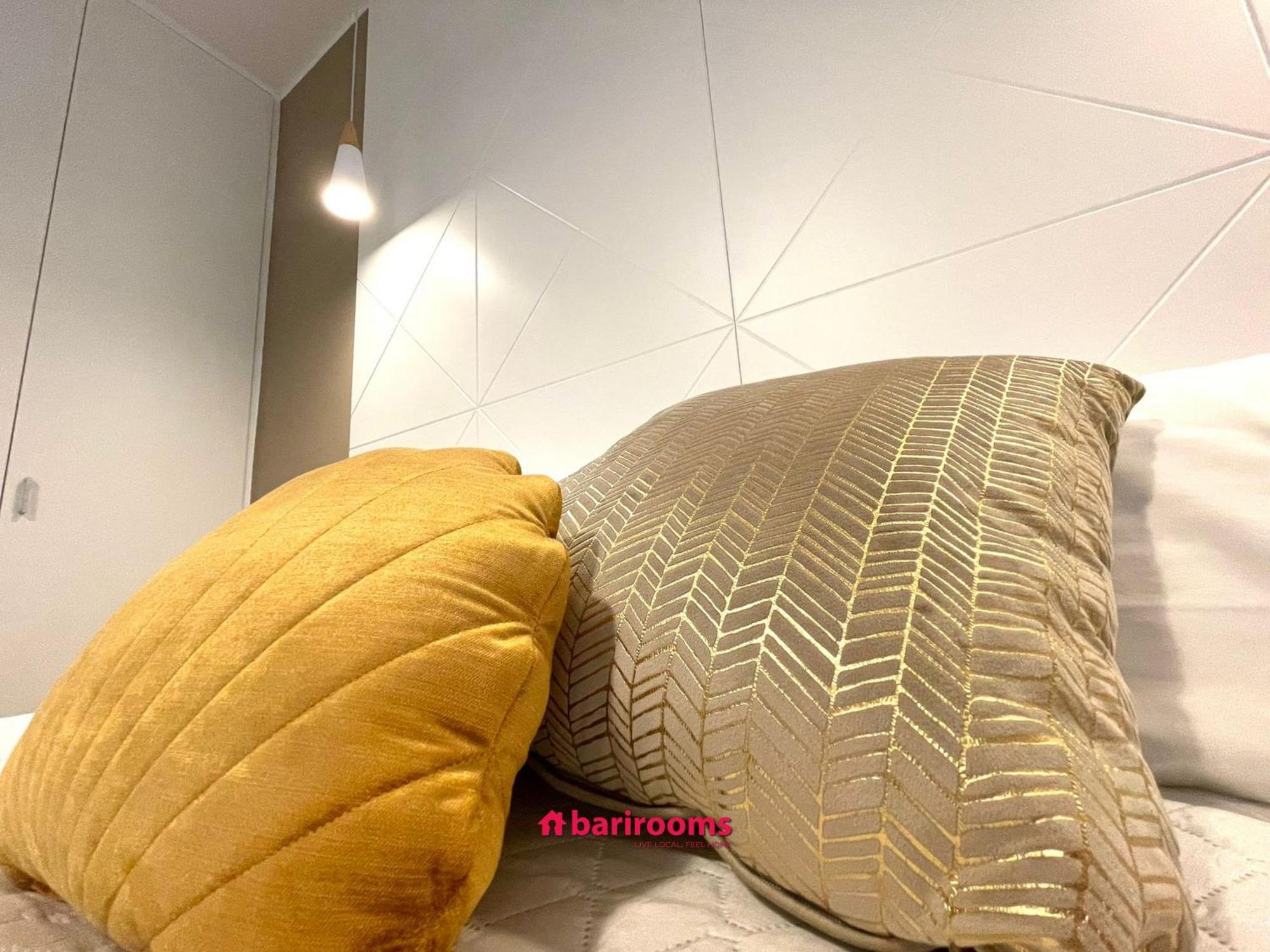 Barirooms - Picca 24 Bagian luar foto